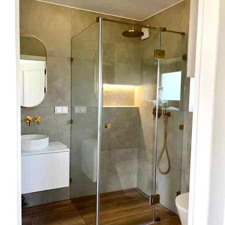 Sun House Grodek Bartkowa-Posadowa